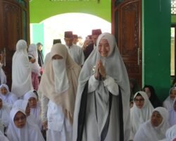 Wakil Wali Kota Pagar Alam Hj. Bertha Menghadiri Tabligh Akbar Memperingati Isra’ Mi’raj Nabi Muhammad SAW