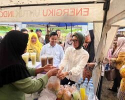 Wabup Lahat Widia Ningsih Resmikan Pasar Ramadhan Ayek Lematang