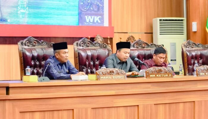 Paripurna DPRD Musi Rawas Dengarkan Pandangan Umum Fraksi Terhadap 4 Raperda
