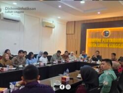 Sekretaris Diskominfotiksan Hadiri Acara Sosialisasi Peralihan Hak Terintegrasi 10 Hari